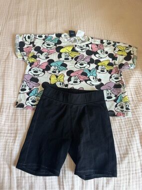 Zara Minie Mouse Bow Print Crop Tee & Gap Black Bike Shorts